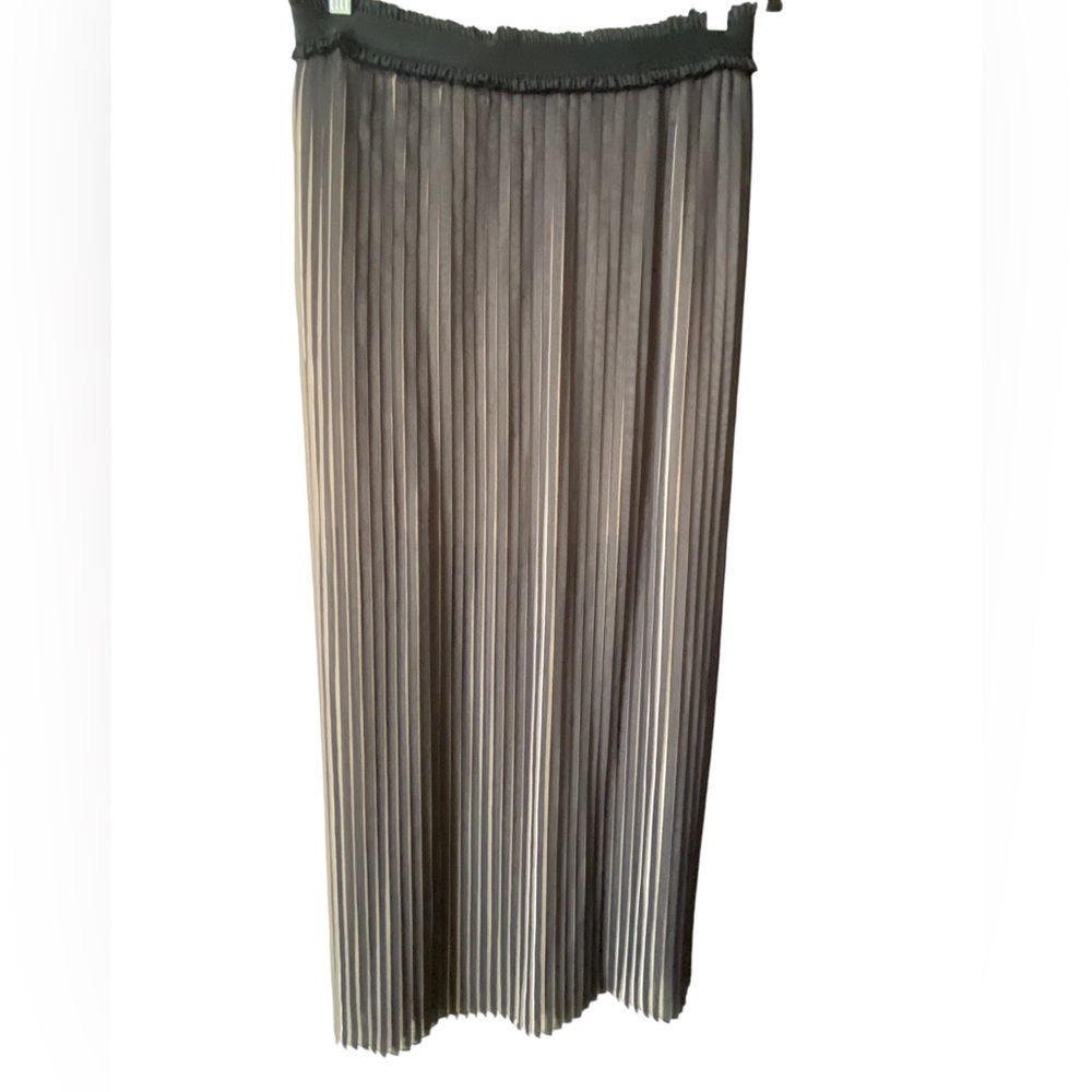 Vintage Y2K Nevada pleated maxi skirt Large